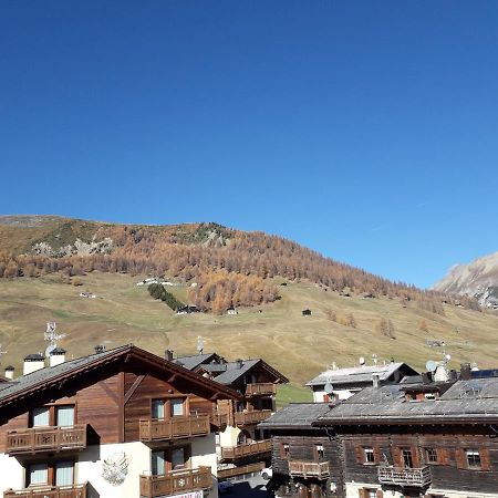 Garni Al Silvestri Vei Hotel Ливиньо Екстериор снимка