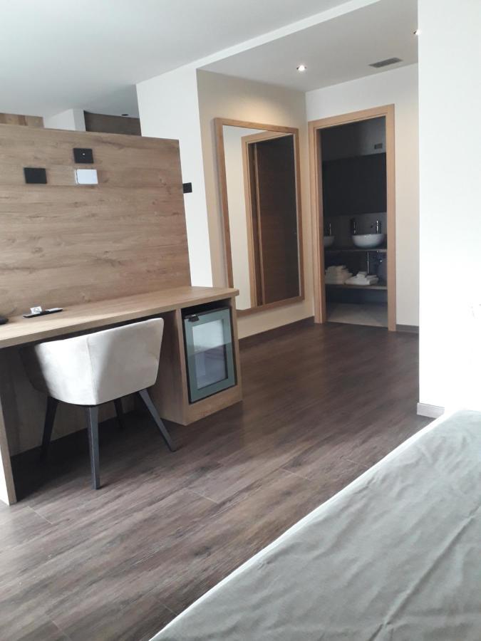 Garni Al Silvestri Vei Hotel Ливиньо Екстериор снимка