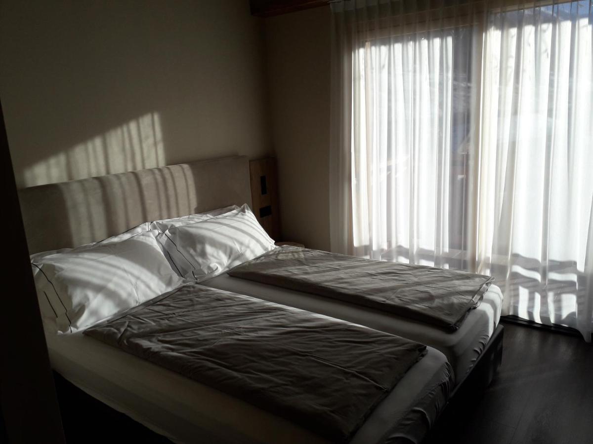Garni Al Silvestri Vei Hotel Ливиньо Екстериор снимка